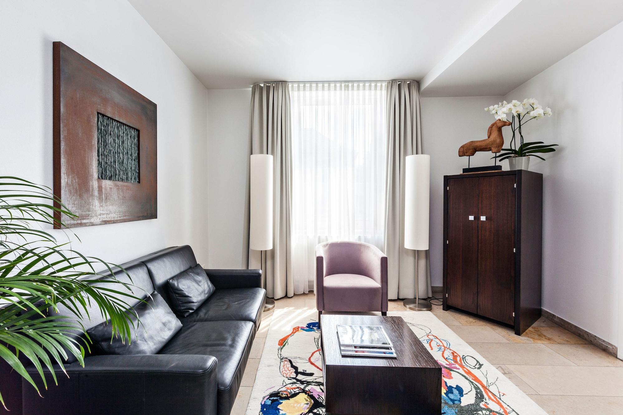 Burns Art Hotel Дюселдорф Екстериор снимка